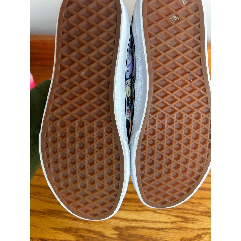 Vans Women's Size 6 Disney Villains Ursula Cruella Shoes Sneakers Skater - Picture 3 of 9